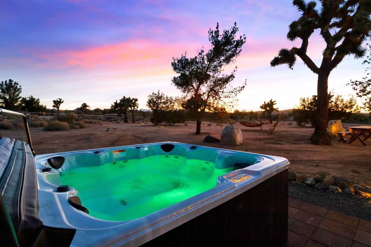 Dez-Art Retreat Villa Yucca Valley Exterior photo